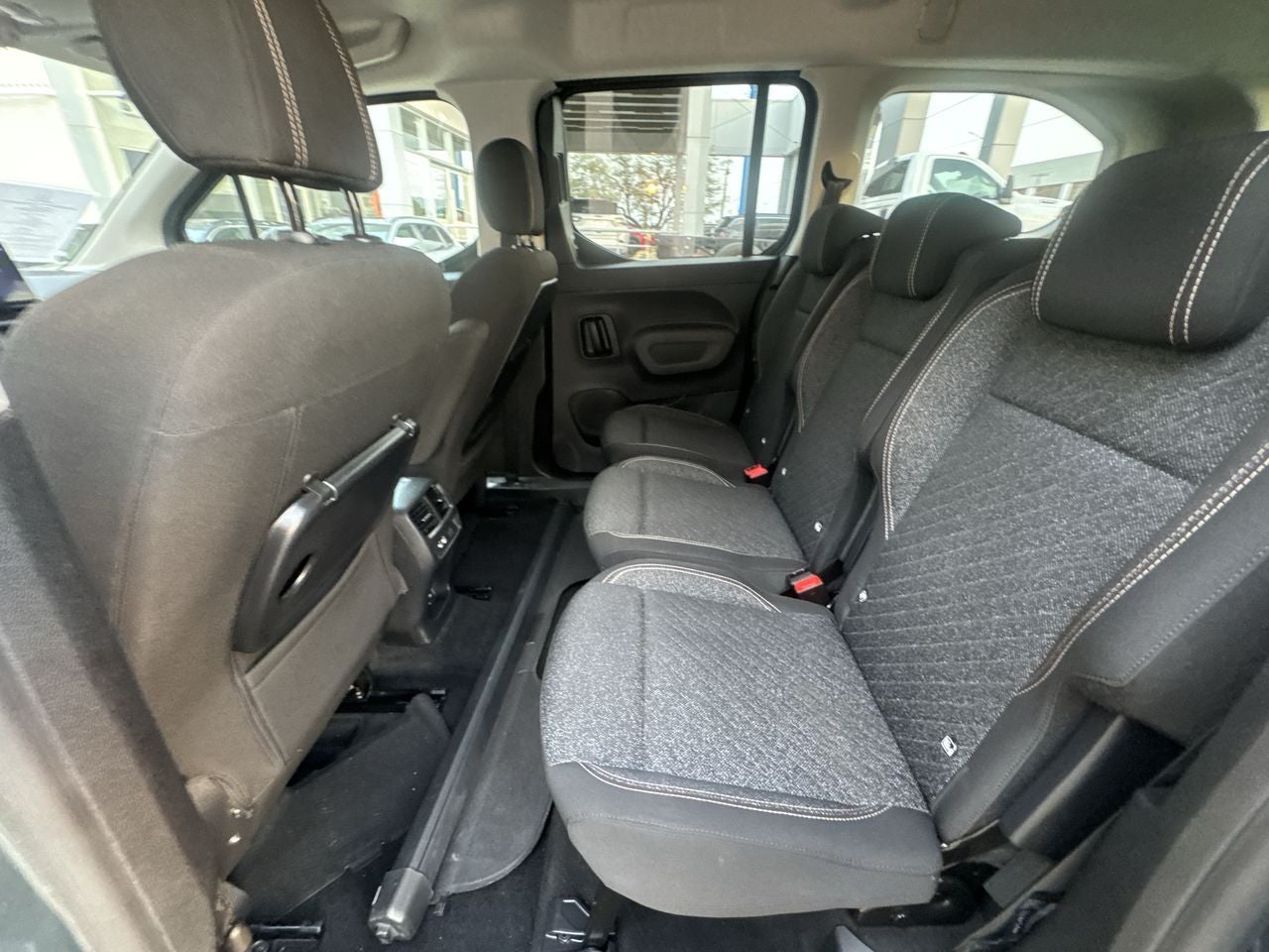 2025 Peugeot Rifter 1.2 Puretech Allure Pack At