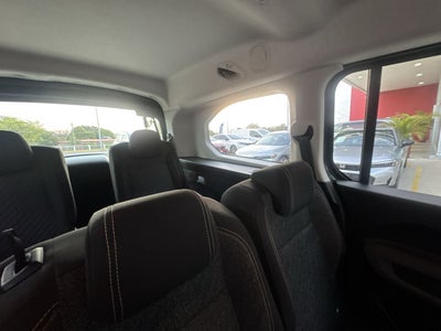 2025 Peugeot Rifter 1.2 Puretech Allure Pack At