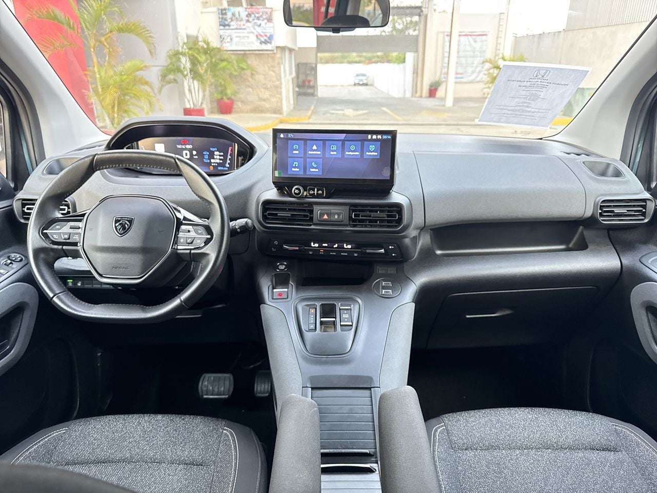 2025 Peugeot Rifter 1.2 Puretech Allure Pack At