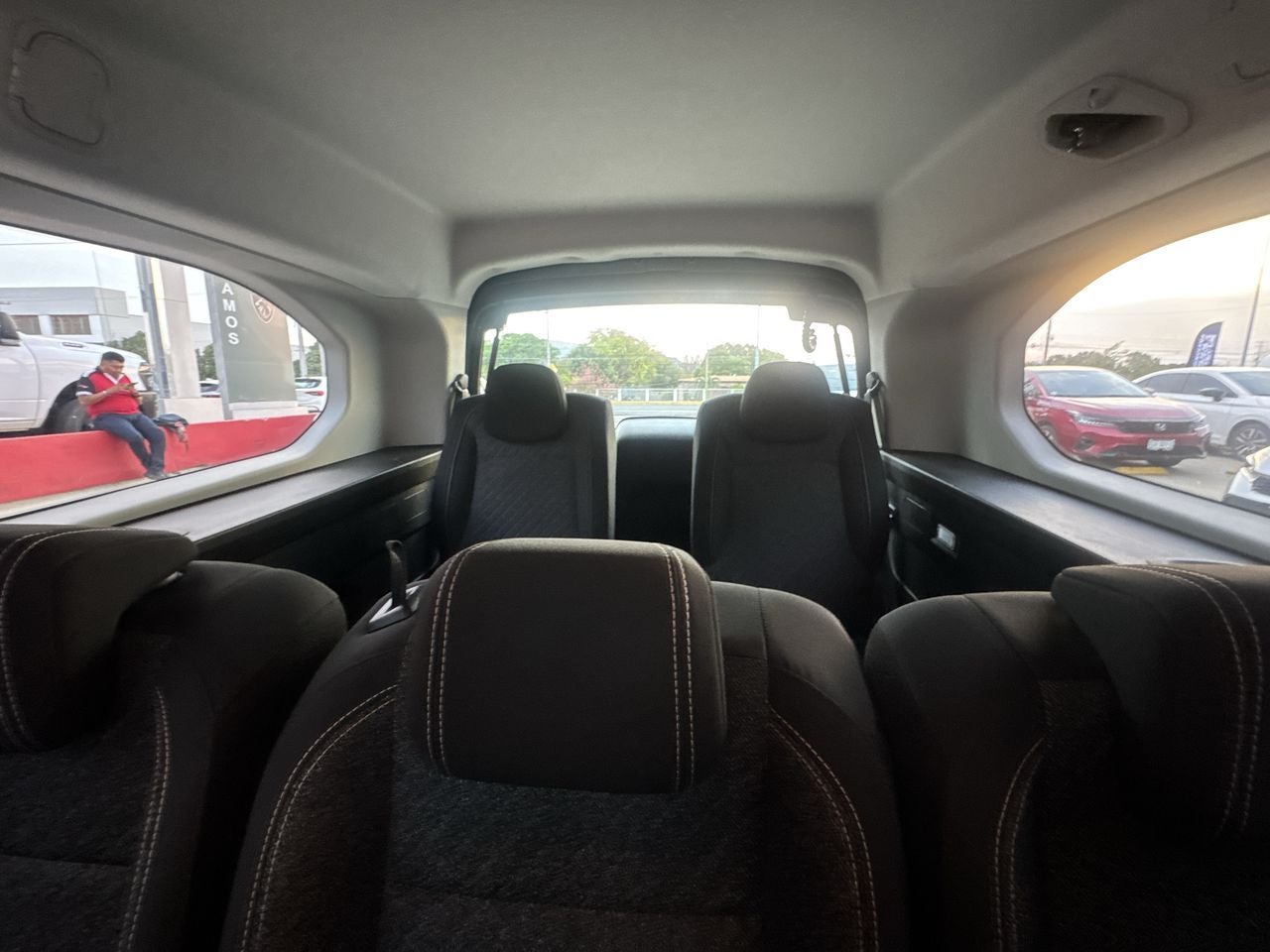 2025 Peugeot Rifter 1.2 Puretech Allure Pack At