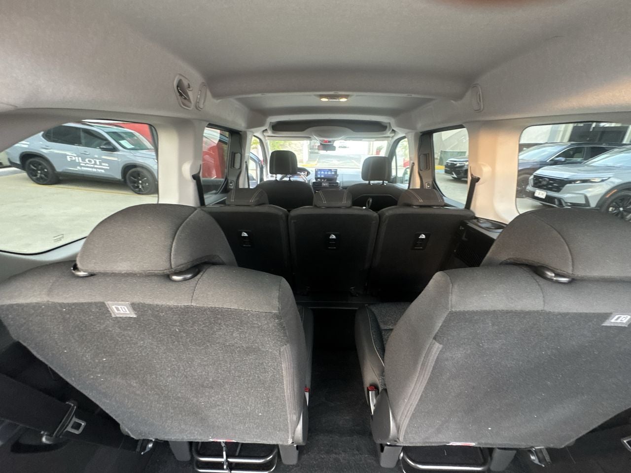 2025 Peugeot Rifter 1.2 Puretech Allure Pack At